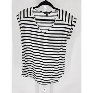 Express Womens Sz S Short Sleeve V Neck Blouse Black White Striped